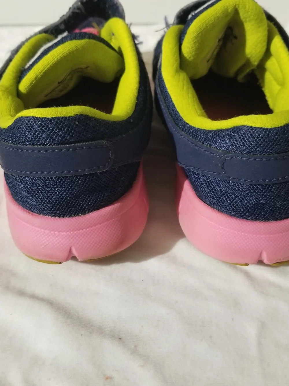 Nike Kid's 1Y Navy Blue Sneakers with Pink Laces and Soles & Lime Green Interior